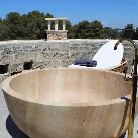 Resort Castle Elvira-tower & Masseria Trepuzzi
