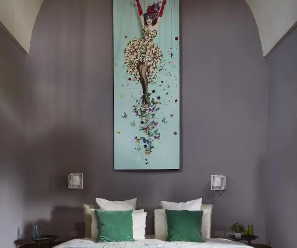 Castle Elvira-tower & Masseria Trepuzzi